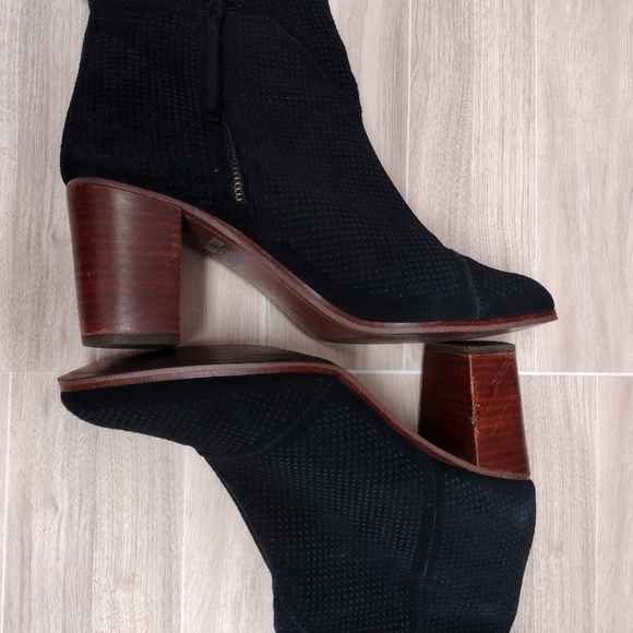 Toms ‘Lunata’ Black Suede Ankle Boots Women's‎ Size 11 - Picture 3 of 10